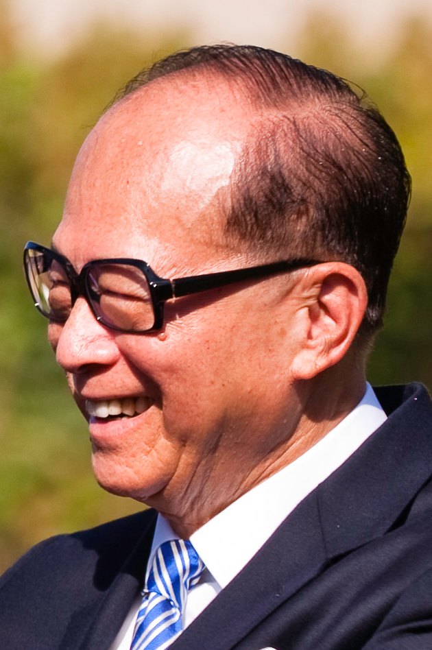 李嘉誠：把120億港元搬進一所大學