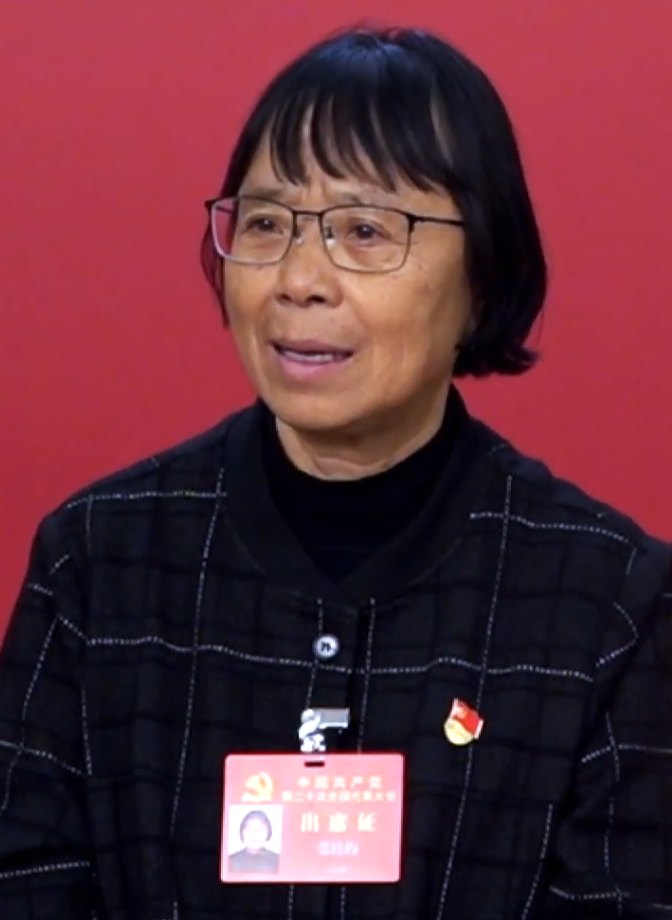 張桂梅:十八年守着華坪女高的那盞燈