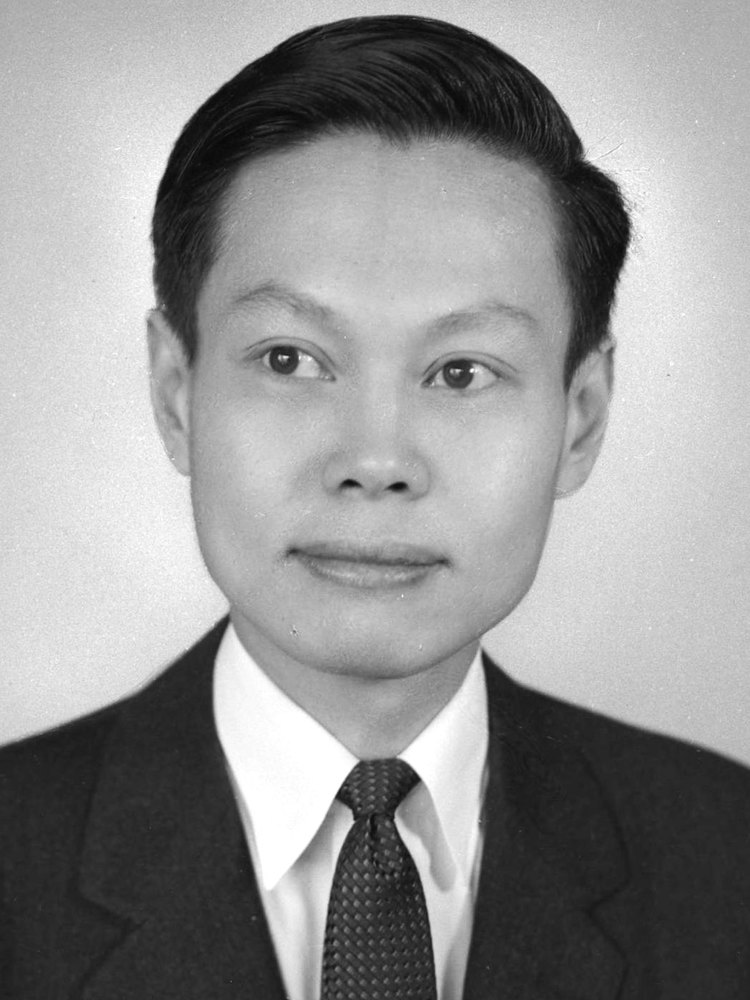 楊振寧：從鏡子裏找出宇宙的破綻
